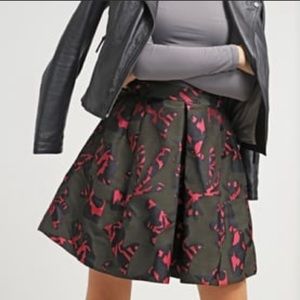 EUC Banana Republic Jigsaw 🧩 pattern a-line skirt Sz8